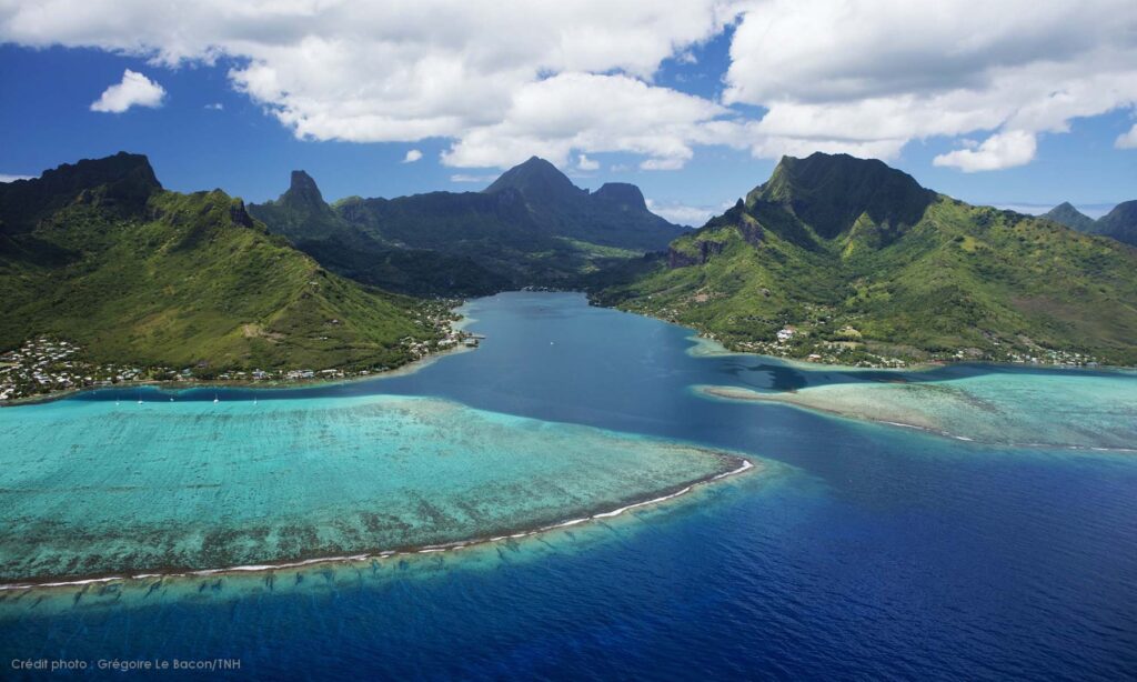 moorea; opunohu