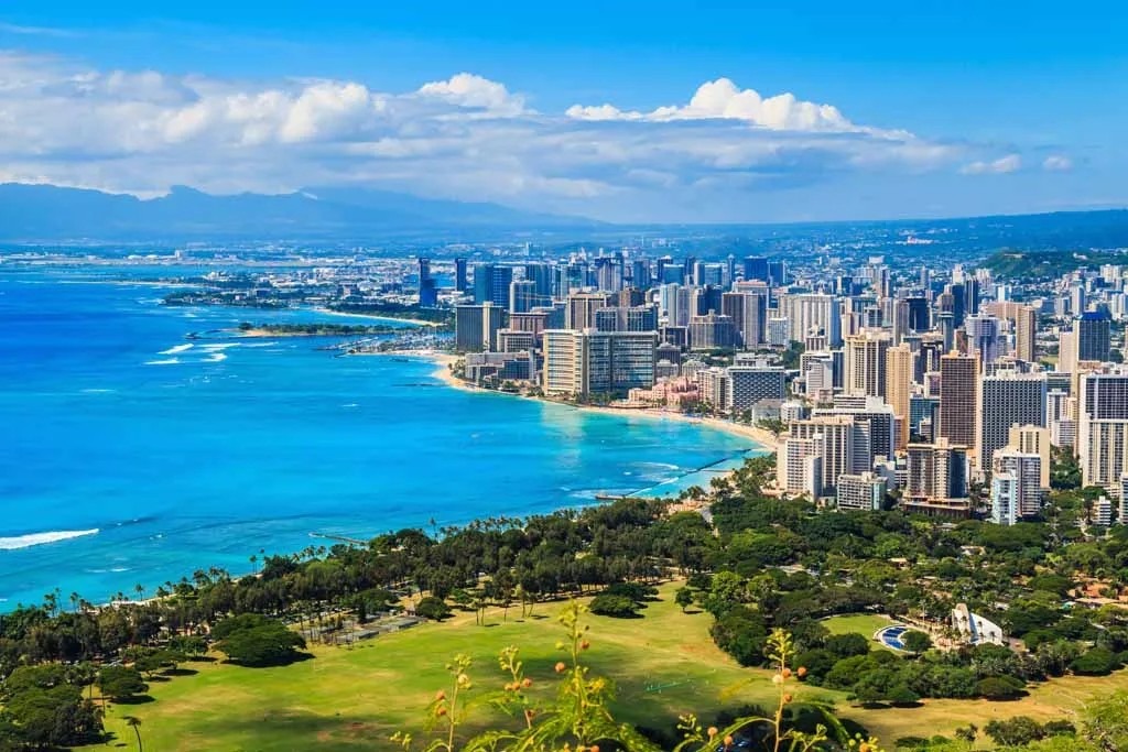 honolulu-hi-shutterstock_514706320